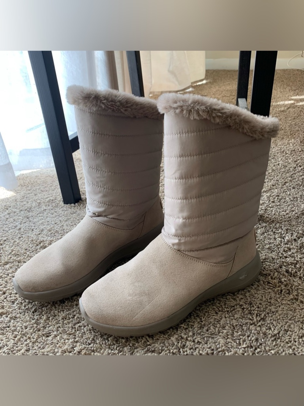 Skechers On-the-go Joy women’s boots
